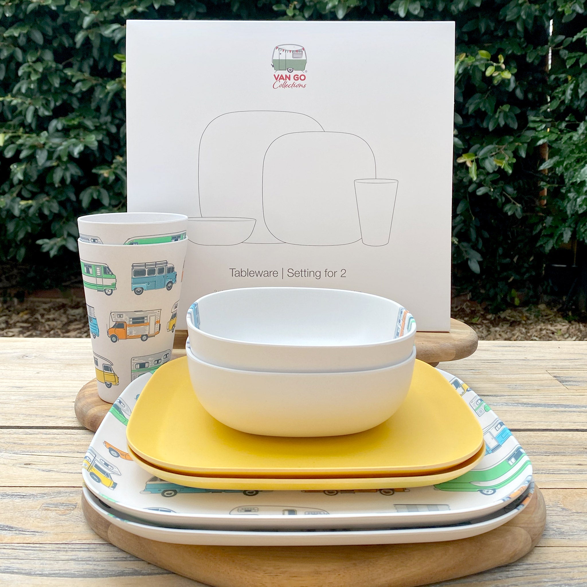 Van Go Camper 8 piece bamboo dinnerware set - camping plate, bowl and tumblers plus sunshine yellow plate with gift box